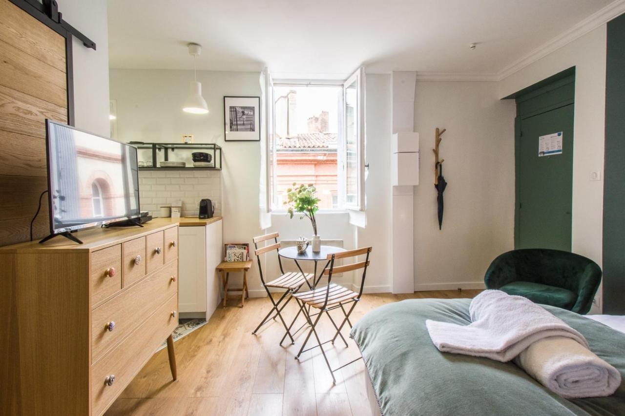 Le Petit Capitole - Studio Renove A 2 Pas Du Capitole ตูลูส ภายนอก รูปภาพ